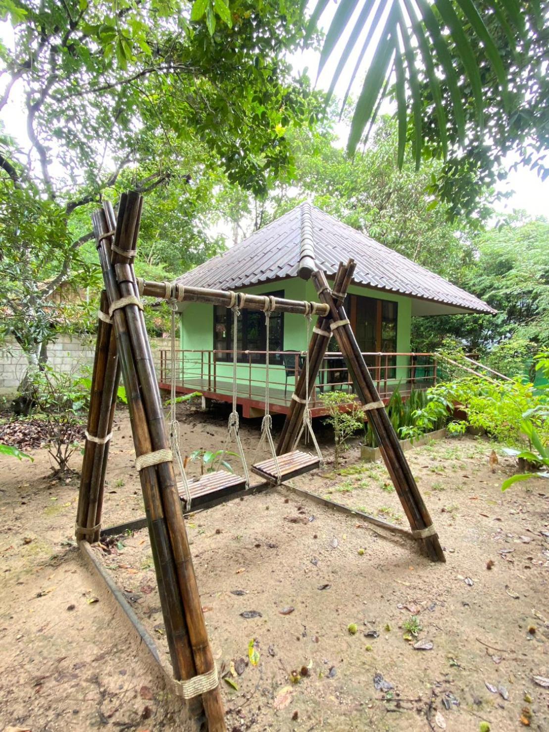 Khao Sok River & Jungle Bungalow Khao Sok National Park Exterior foto